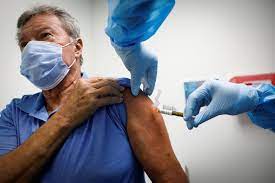 Man getting vaccinated